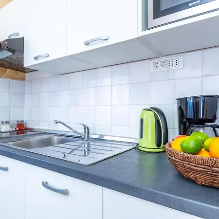 Apartman Masa 4-5 *